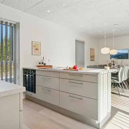 Hortense - 900m From The Sea By Interhome *